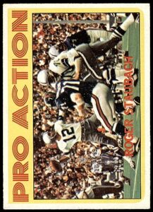 1972 topps # 122 pro action roger staubach dallas cowboys (football card) good cowboys navy