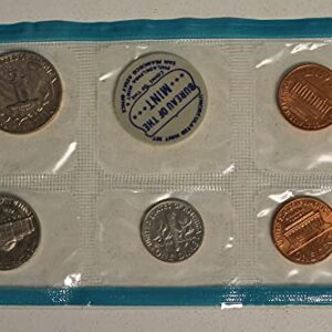 1970 United States Mint Uncirculated Coin Set in Original Government Packaging