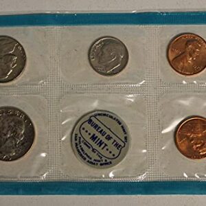 1970 United States Mint Uncirculated Coin Set in Original Government Packaging