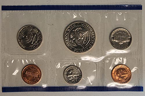 1988 United States Mint Uncirculated Coin Set (U88) in Original Government Packaging