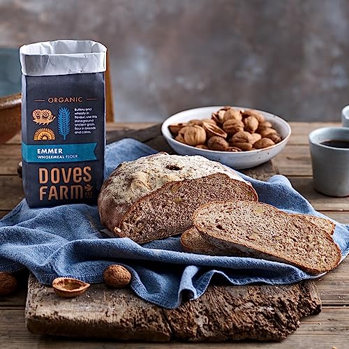 Doves Farm Organic Whole-meal Emmer Flour | 1Kg | Premium Stoneground Flour from Nutrient-rich Emmer Wheat | Perfect for Healthy and Tasty Baking Recipes