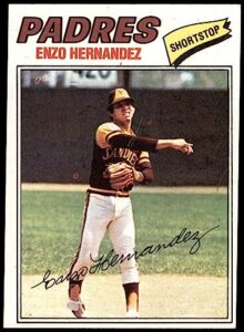 1977 topps # 522 enzo hernandez san diego padres (baseball card) ex padres