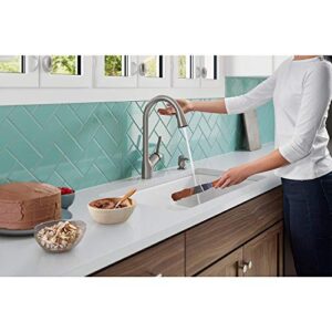 Kohler Setra Single-Handle Touchless Pull-Down Sprayer Kitchen Faucet in Vibrant Stainless
