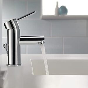 Delta Faucet Modern Single Hole Bathroom Faucet, Single Handle Bathroom Faucet Chrome, Bathroom Sink Faucet, Drain Assembly, Chrome 559LF-PP 7.25 x 6.00 x 6.25 inches