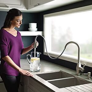 Moen Hensley Spot Resist Stainless Single-Handle Pull-Down Sprayer Kitchen Faucet Featuring Reflex, 87024MSRS