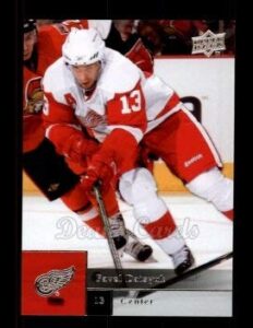 2009 upper deck # 120 pavel datsyuk detroit red wings (hockey card) nm/mt red wings