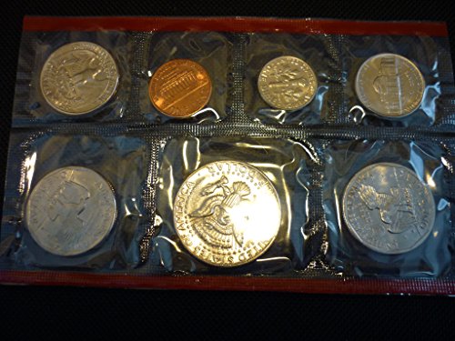 1980 P & D United States US Mint Set