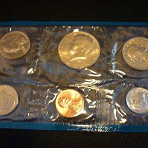 1980 P & D United States US Mint Set