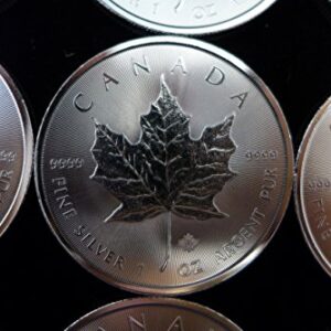 2014 Canada Maple Leaf 1oz Silver $5 Uncirculated