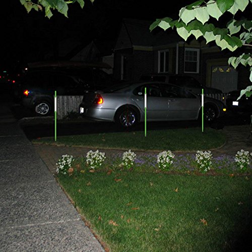 FiberMarker Reflective Driveway Markers 48-Inch Green 20-Pack 1/4-Inch Dia Driveway Poles for Easy Visibility at Night
