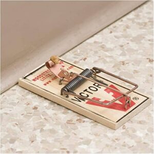 Victor 20 - Snap Spring Wooden Mouse Trap/Rodent Control M150