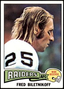 1975 topps # 405 fred biletnikoff oakland raiders (football card) dean's cards 5 - ex raiders