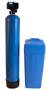 fleck 5600 sxt water softener ships loaded with resin in tank for easy installation (64,000 grains, blue)