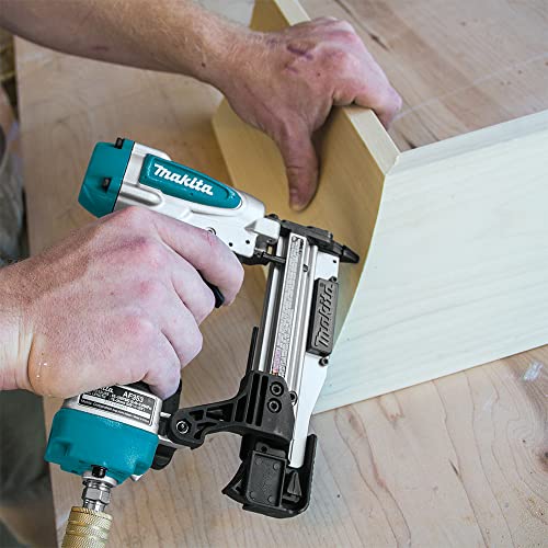 Makita AF353 23 Gauge, 1-3/8" Pin Nailer,