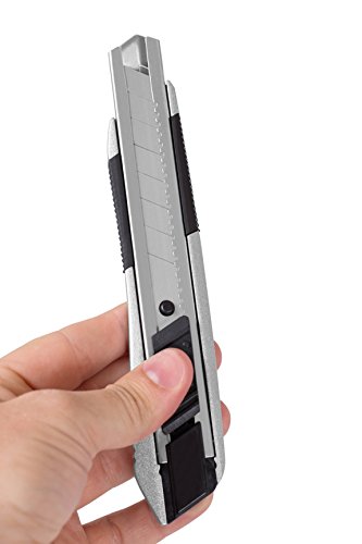 Internet's Best Snap-Off Utility Knife - Regular - Set of 3 - Belt Clip - Retractable Razor Knife Set - Box Cutter Locking Razor Knife