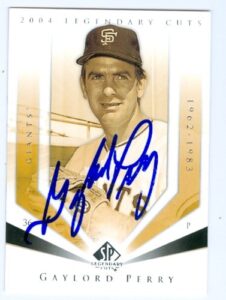 autograph warehouse 25720 gaylord perry autographed baseball card san francisco giants 2004 upper deck legendary cuts baseball card no. 42