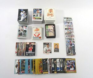 mlb baseball card collector box with over 800 cards guaranteed bryce harper rookie year and t206 honus wagner card