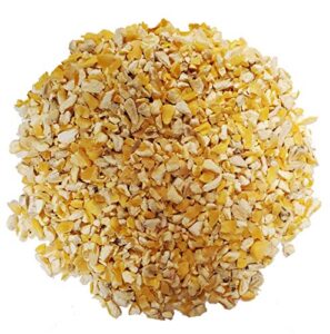 cracked corn for wildlife feeding (1, 50 pounds)