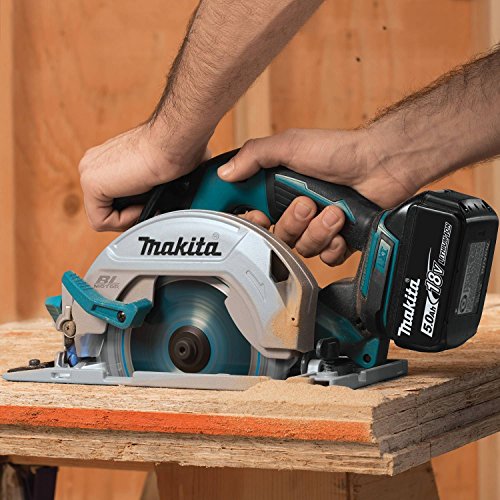 Makita XT446T 18V LXT Lithium-Ion Brushless Cordless Combo Kit (4 Piece)