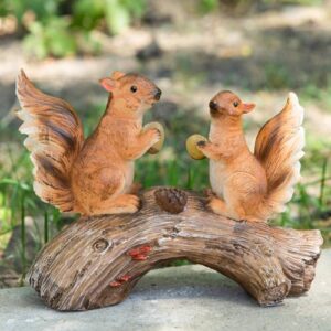 Dawhud Direct Squirrels on a Log Solar Light for Home and Outdoor Decor, Squirrels Solar Powered Flickering LED Garden Light Backyard Woodland Decoration