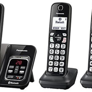 Panasonic KX-TGD563M Link2Cell Bluetooth Cordless Phone with Voice Assist and Answering Machine - 3 Handsets (Renewed)
