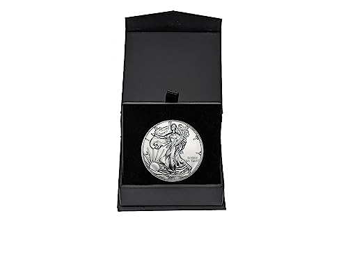 2016 - U.S. Silver Eagle in Plastic Air Tite in Magnet Close Black Gift Box - Gem Brilliant Uncirculated Dollar US Mint Uncirculated