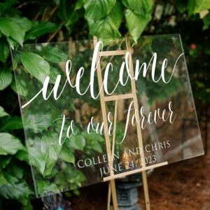 Custom Wooden Welcome Sign for Rustic Weddings: Display Date & Couple Name, Personalized Welcome Wedding Sign, Weathered Oak Stain Wood Sign, Wedding & Reception Decorations