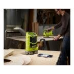 Ryobi P742 18V Cordless Compact AM / FM Radio w/ Wireless Bluetooth Technology with Charger and Lithium-ion battery (P128)