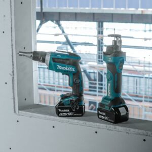 Makita XT255T 18V LXT Lithium-Ion Cordless 2-Pc. Combo Kit (5.0Ah)