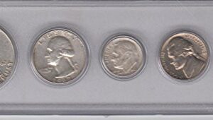 1962 Birth Year Coin Set (5) Coins - Half dollar, Quarter, Dime, Nickel, and Cent All Dated 1962 and Encased in Plastic Display Case Extremely Fine