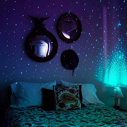 BlissLights BlissBulb - Laser Star Projector, Galaxy Lighting for Party, Holidays, Night Lights, Patios (Indoor/Outdoor, Standard E26 Base) - Green