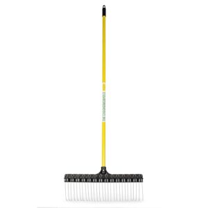 the groundskeeper ii rake 55-inch lightweight fiberglass handle, 21-inch head, durable steel tines for gardening, de-thatching or professional landscaping