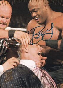 bobby lashley signed 2007 topps wwe action card #86 w/stone cold steve austin - autographed wrestling cards