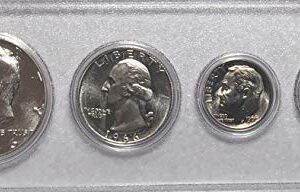 1966 P US Silver Mint Set Comes in Hard Case Uncirculated