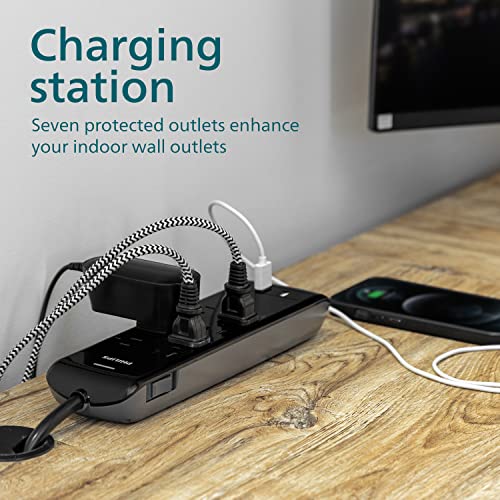 Philips 7 Outlet Power Strip Surge Protector, 2 USB Charging Ports, 4ft Power Cord, Flat Plug, Wall Mount, 1440 Joules, ETL Listed, Circuit Breaker, Automatic Shutdown, Black, SPP6270BC/37
