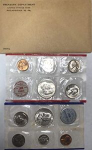 1960 p d silver us mint set comes in original us mint packaging us mint