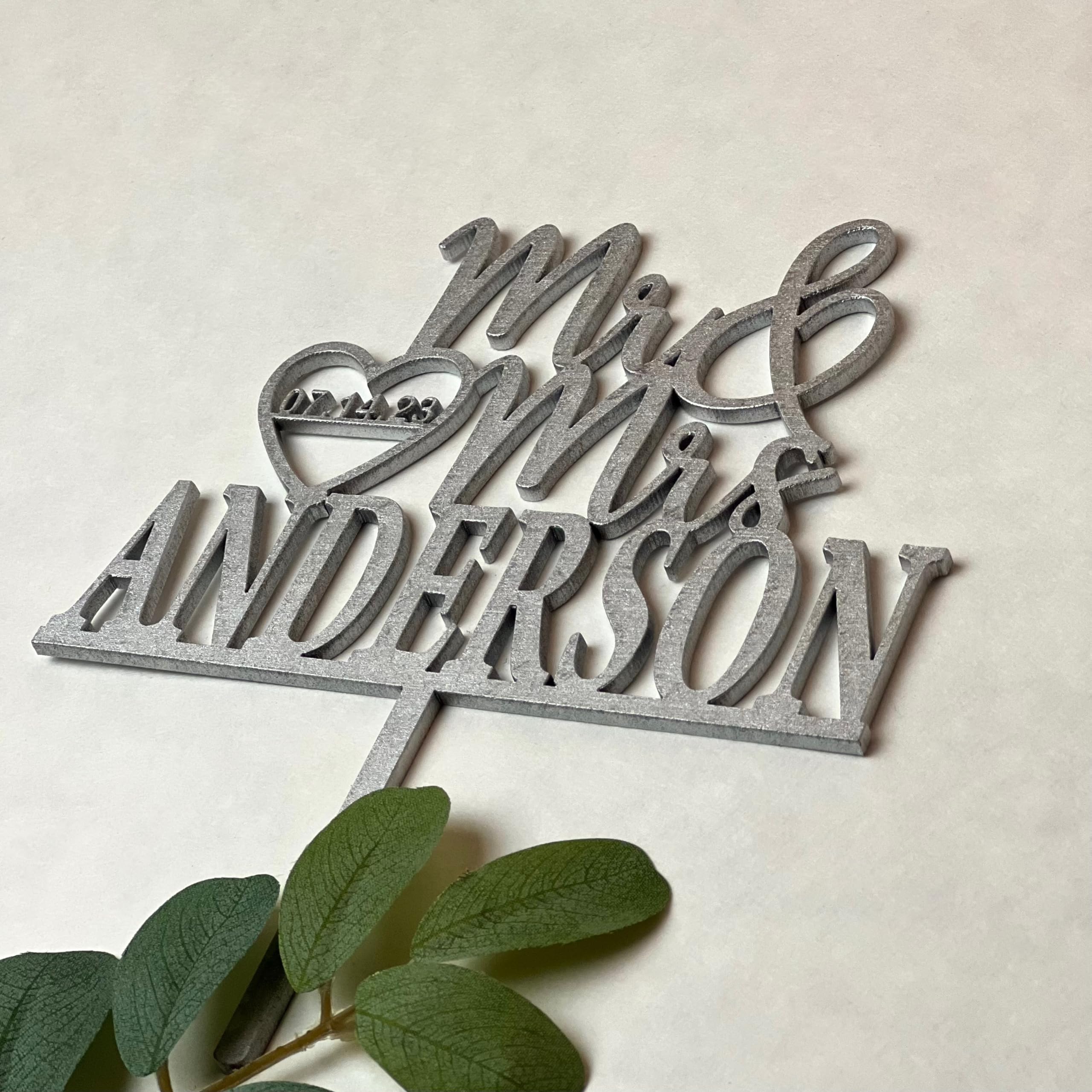 Personalized Wedding Cake Topper, Wooden Cake Toppers, Mr Mrs Heart Customized Wedding Date And Last Name To Be Bride & Groom