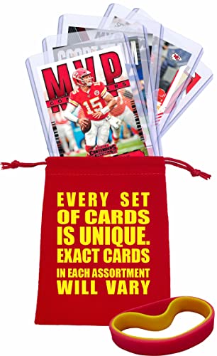 Patrick Mahomes Football Cards (5) Assorted Bundle - Kansas City Chiefs Trading Card Gift Set