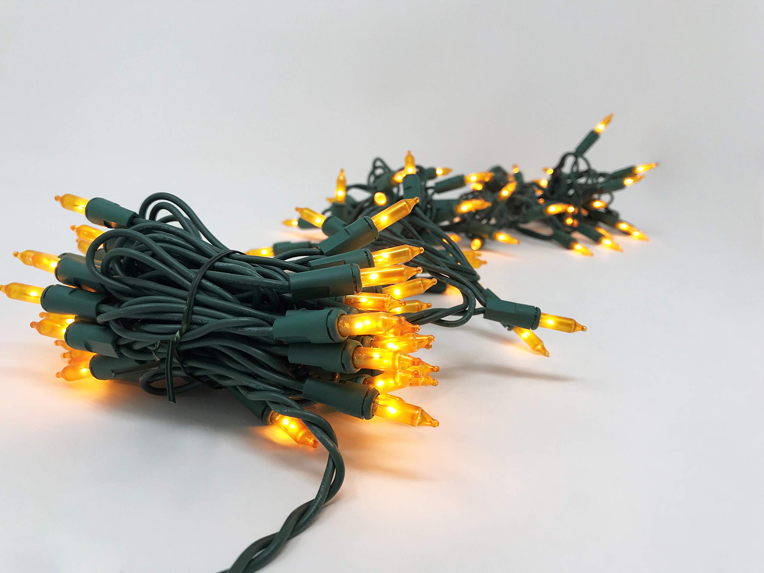 612 Vermont 100 Gold Frost Christmas Lights on a Green Wire String, UL Approved, Indoor and Outdoor Use, 18 Foot of Lighted Length, 20 Foot of Total Length