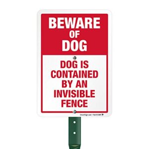 smartsign beware of dog sign, dog contained by an invisible fence sign for yard, lawn, home security signs, 21 inches bend-proof stake & metal sign kit, 10x7 inches aluminum sign