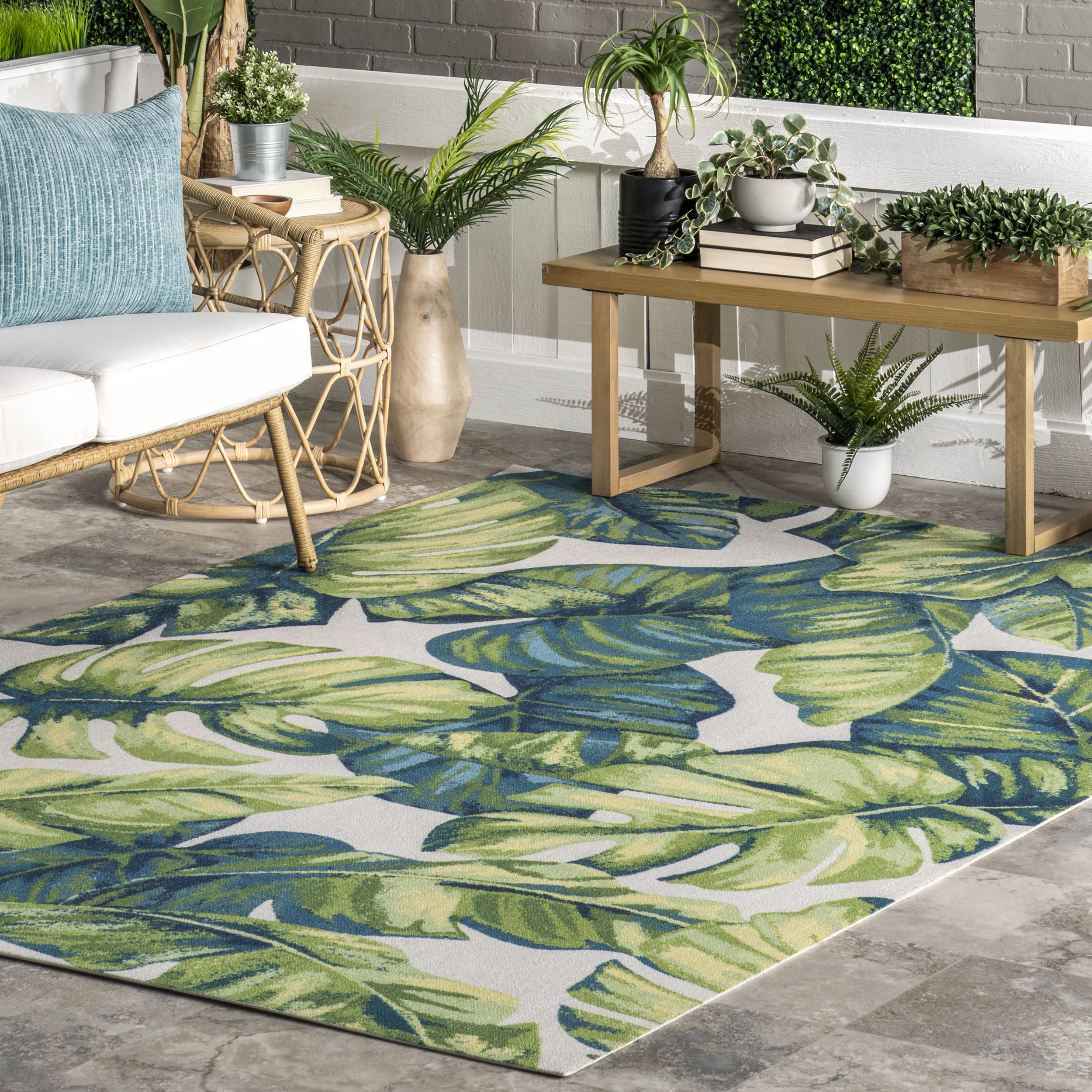 nuLOOM Lisa Floral Indoor/Outdoor Area Rug, 6' x 9', Multi Color, Rectangular, 0.25" Thick