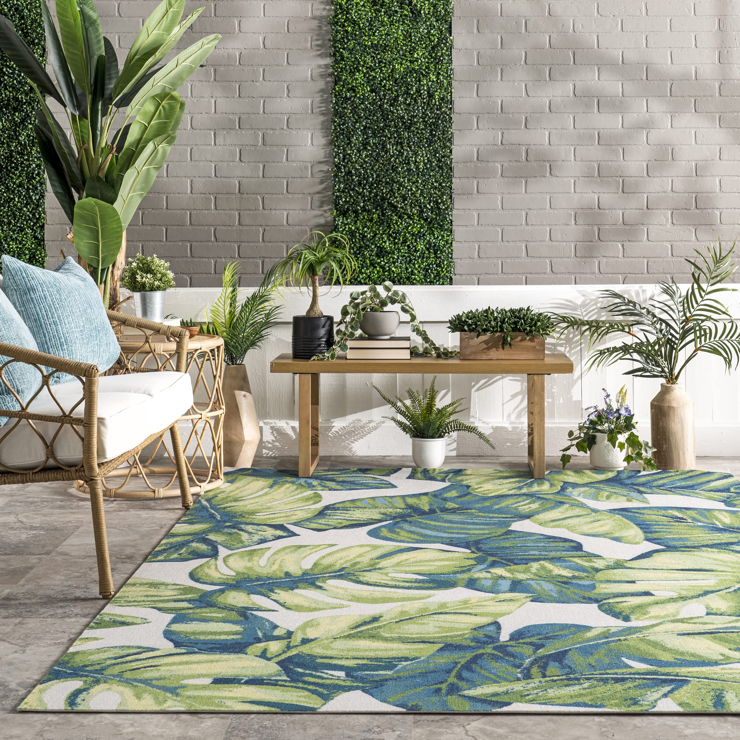 nuLOOM Lisa Floral Indoor/Outdoor Area Rug, 6' x 9', Multi Color, Rectangular, 0.25" Thick