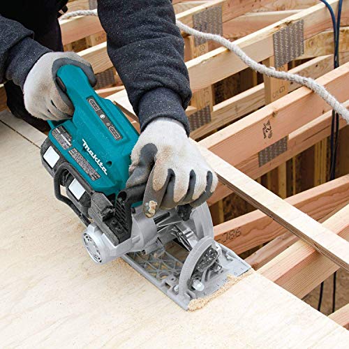 Makita XSR01PT-R 18V X2 (36V) LXT Brushless Lithium-Ion 7-1/4 in. Cordless Rear Handle Circular Saw Kit with 2 Batteries (Renewed)