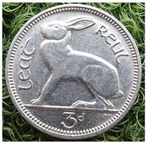 1960 no mint mark date may vary! delightful lucky irish 3 pence coin w rabbit! long gone pre-decimal denomination! buy 2 get 1950's, buy 3 get 1940's, buy 4 get 1930's 3d (3 pence) pre-decimal seller between vf and unc depending on year