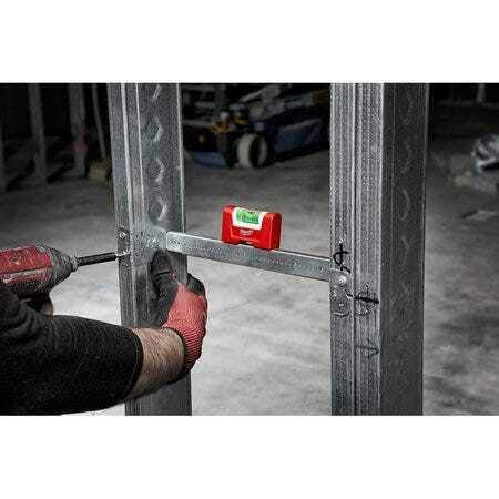 Milwaukee 48-22-5603 Pocket Level