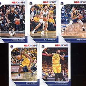 2019-20 Panini NBA Hoops Golden State Warriors Team Set of 10 Cards: D'Angelo Russell(#18), Stephen Curry(#59), Klay Thompson(#60), Draymond Green(#62), Kevon Looney(#65), Willie Cauley-Stein(#169), Jordan Poole(#223), Eric Paschall(#230), Alen Smailagic(