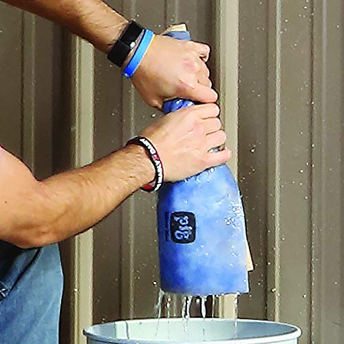 PIG Home Solutions Water Absorbing Kit - Absorbs up to 10 Gallons per kit - Blue - PM50491