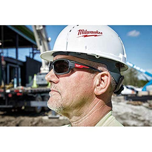 MILWAUKEE'S Safety Glasses,Black Frame,Clear Lens (48-73-2020)