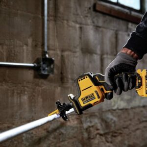 DEWALT XTREME 12V MAX* Reciprocating Saw, One-Handed, Cordless Kit (DCS312G1)