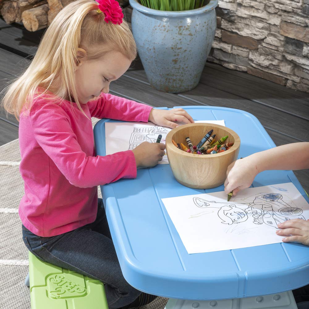 Step2 Sun & Shade Kids Picnic Table with Removable Umbrella – Indoor/Outdoor Kids Picnic Table Seats Four – Easily Assembly and Store the Kids Table – Yard Friendly Colors – Amazon Exclusive